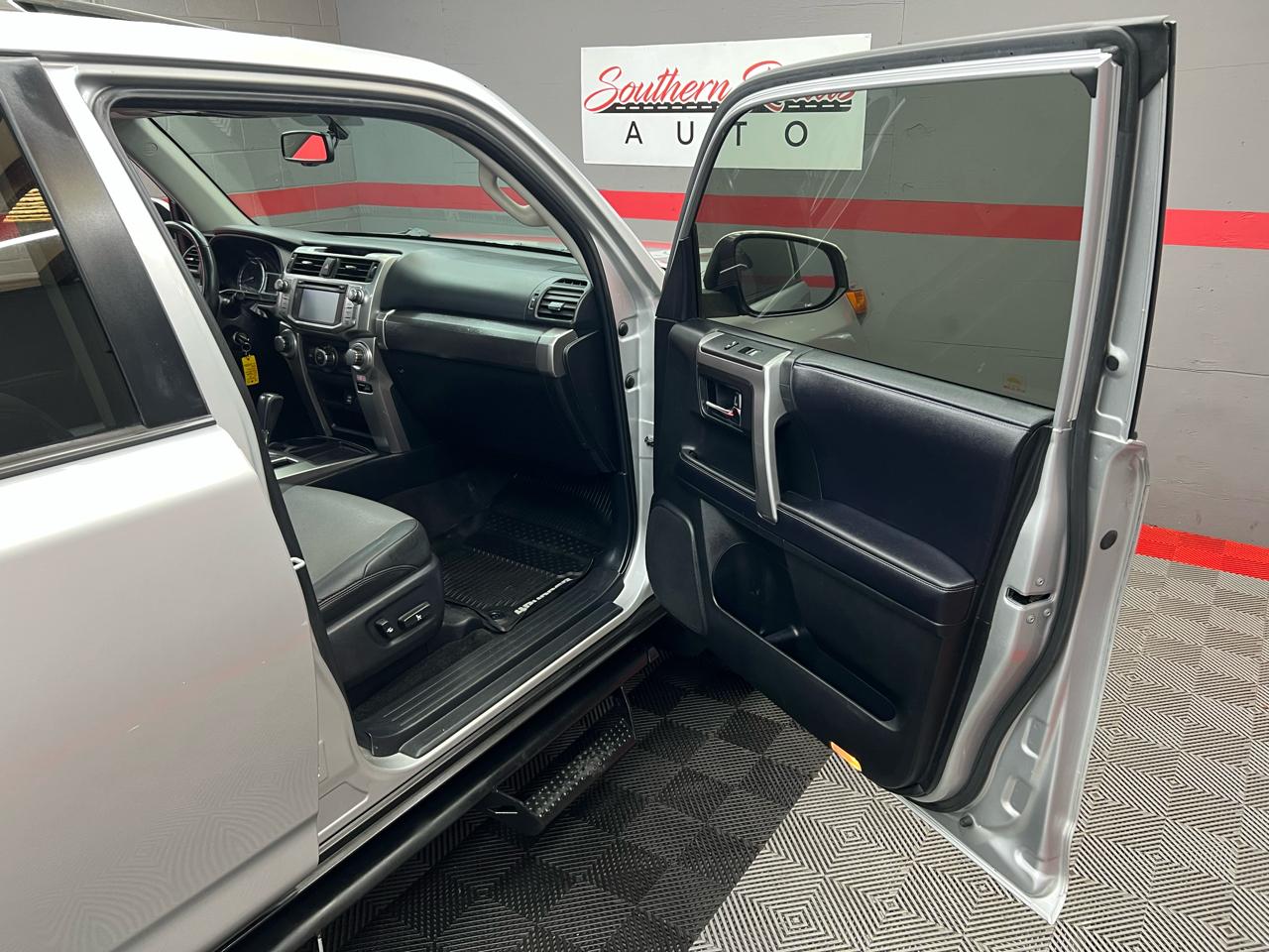 Toyota 4Runner SR5 Premium 2019