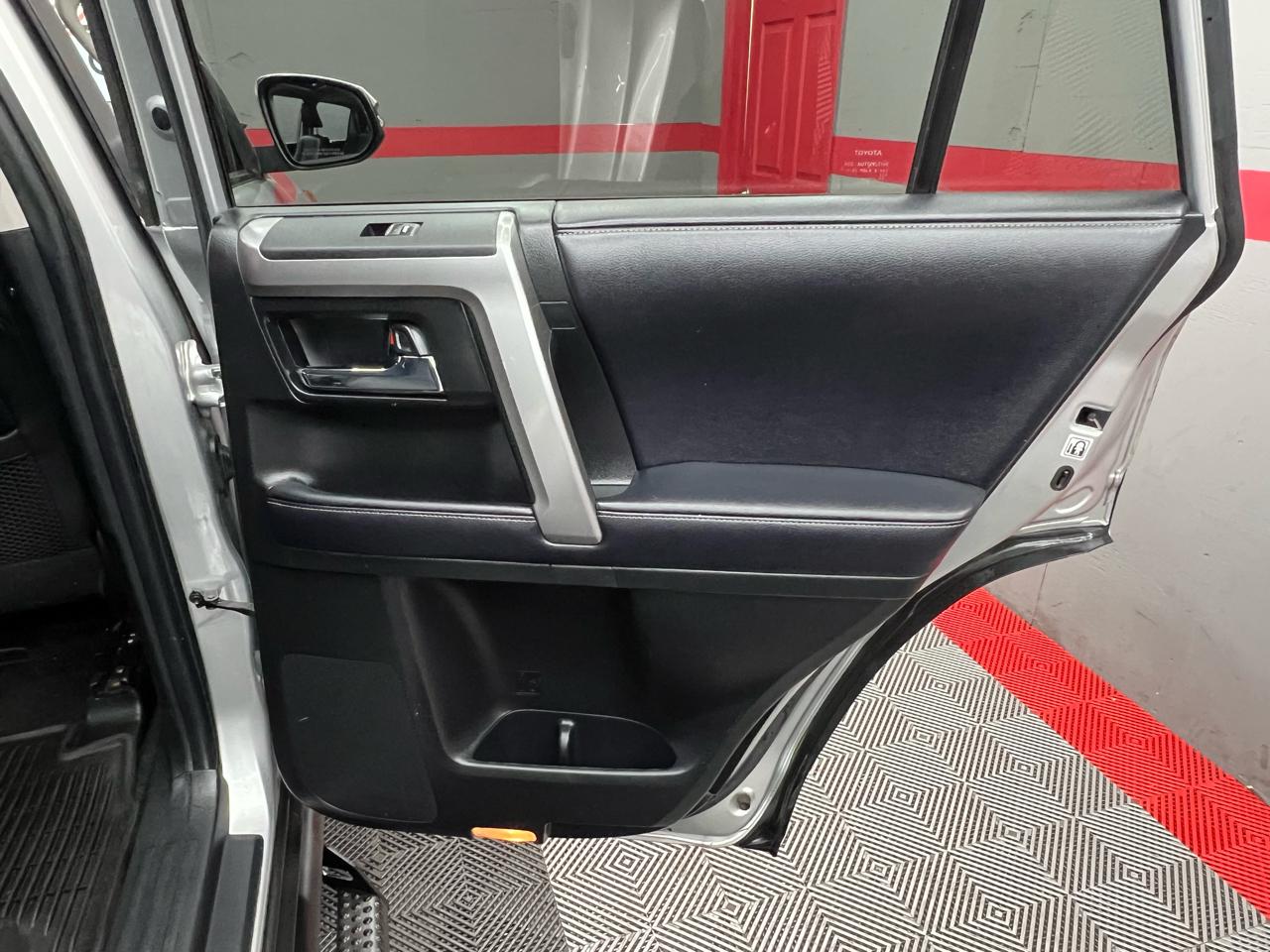 Toyota 4Runner SR5 Premium 2019