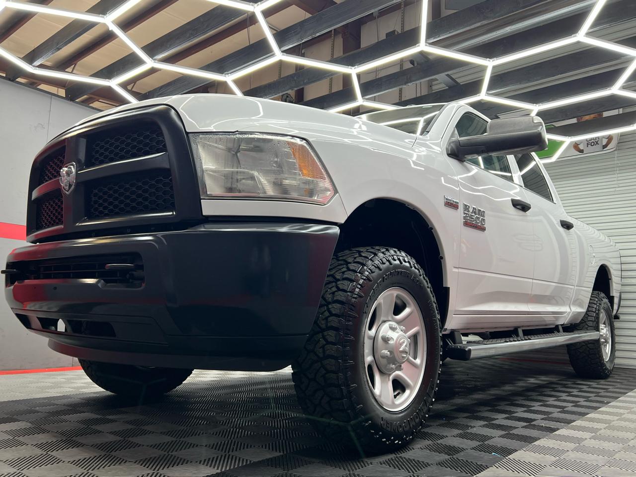 RAM 2500 Tradesman Crew Cab SWB 4WD 2015
