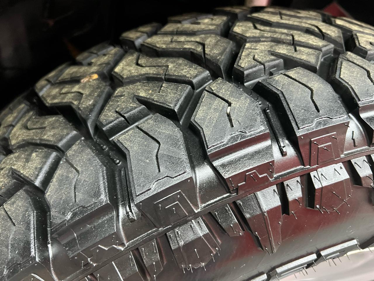 RAM 2500 Tradesman Crew Cab SWB 4WD 2015