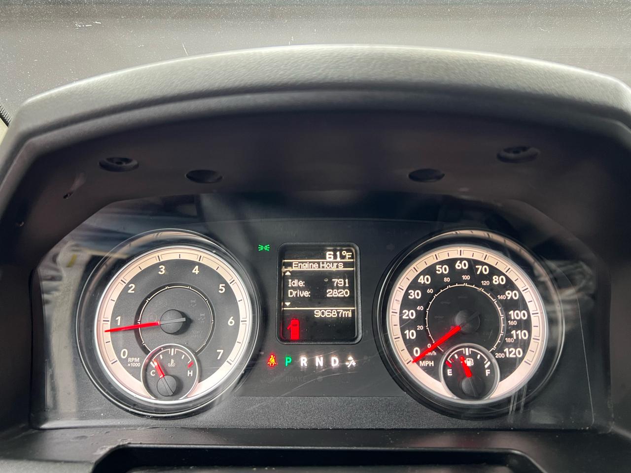 RAM 2500 Tradesman Crew Cab SWB 4WD 2015