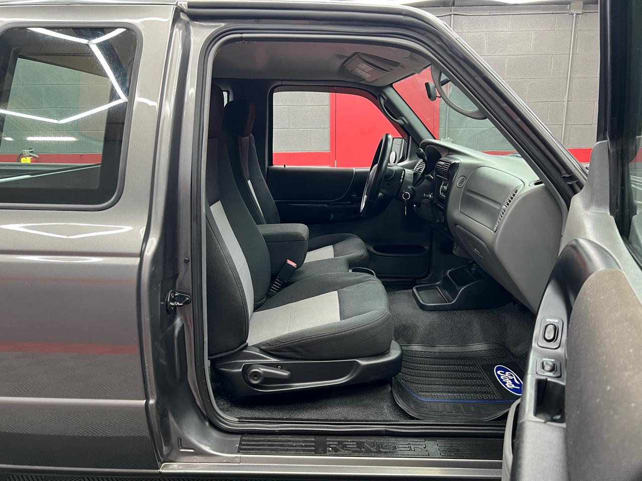 Ford Ranger XLT SuperCab 2WD 2006