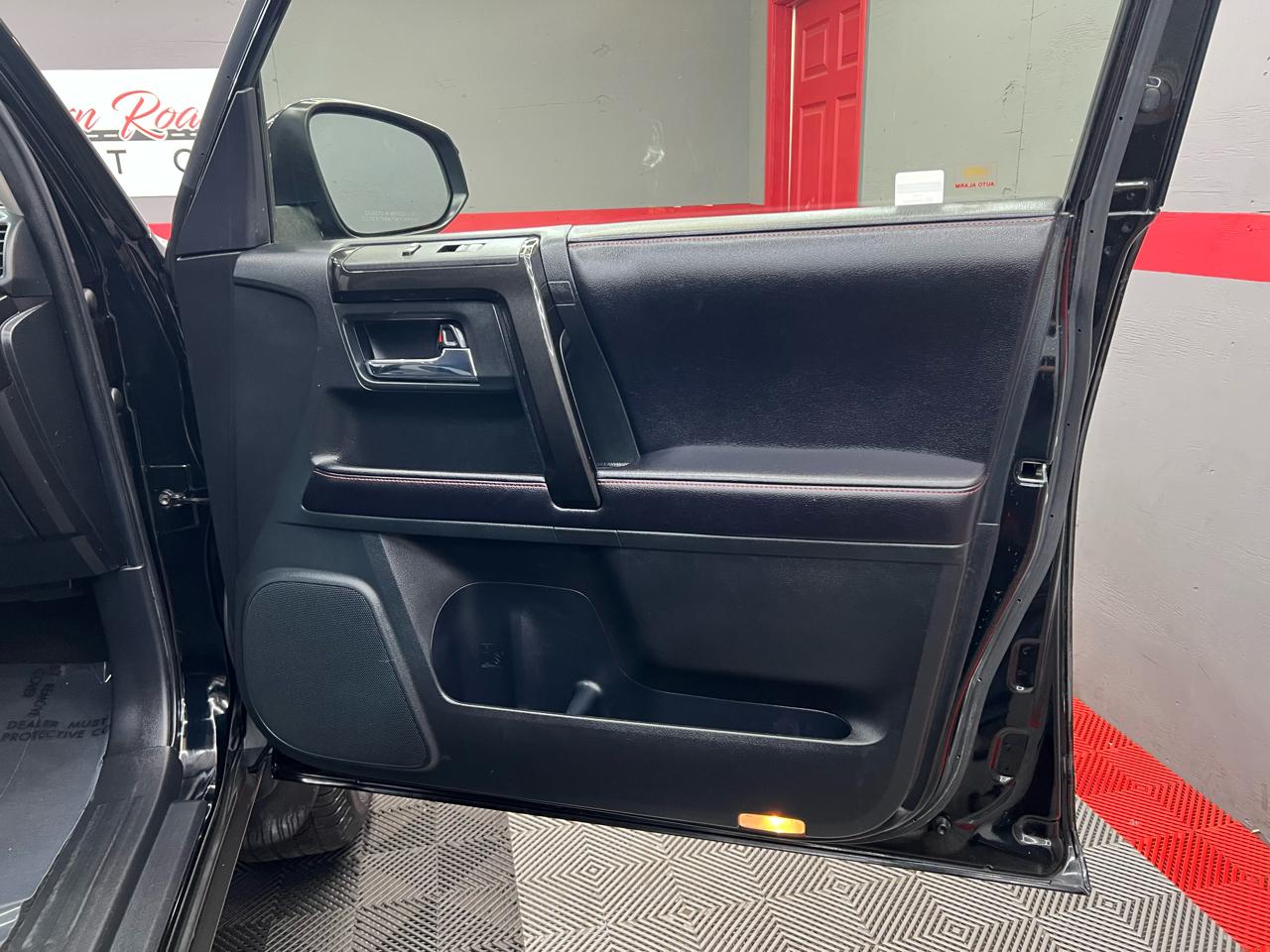 Toyota 4Runner  2017