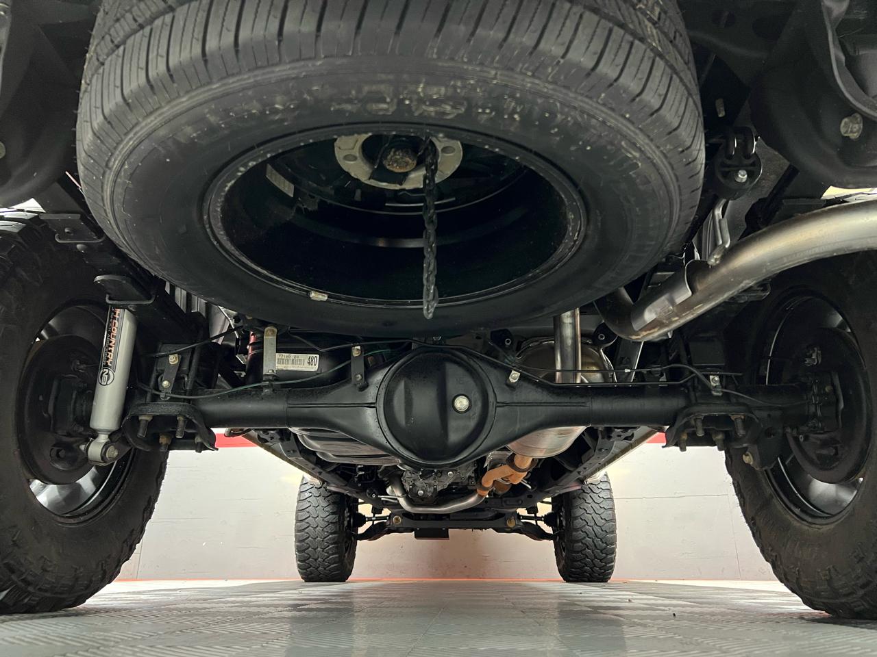 Toyota Tacoma Limited Double Cab V6 6AT 4WD 2017