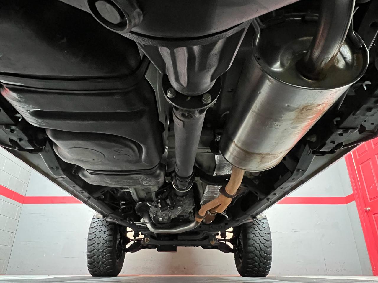 Toyota Tacoma Limited Double Cab V6 6AT 4WD 2017