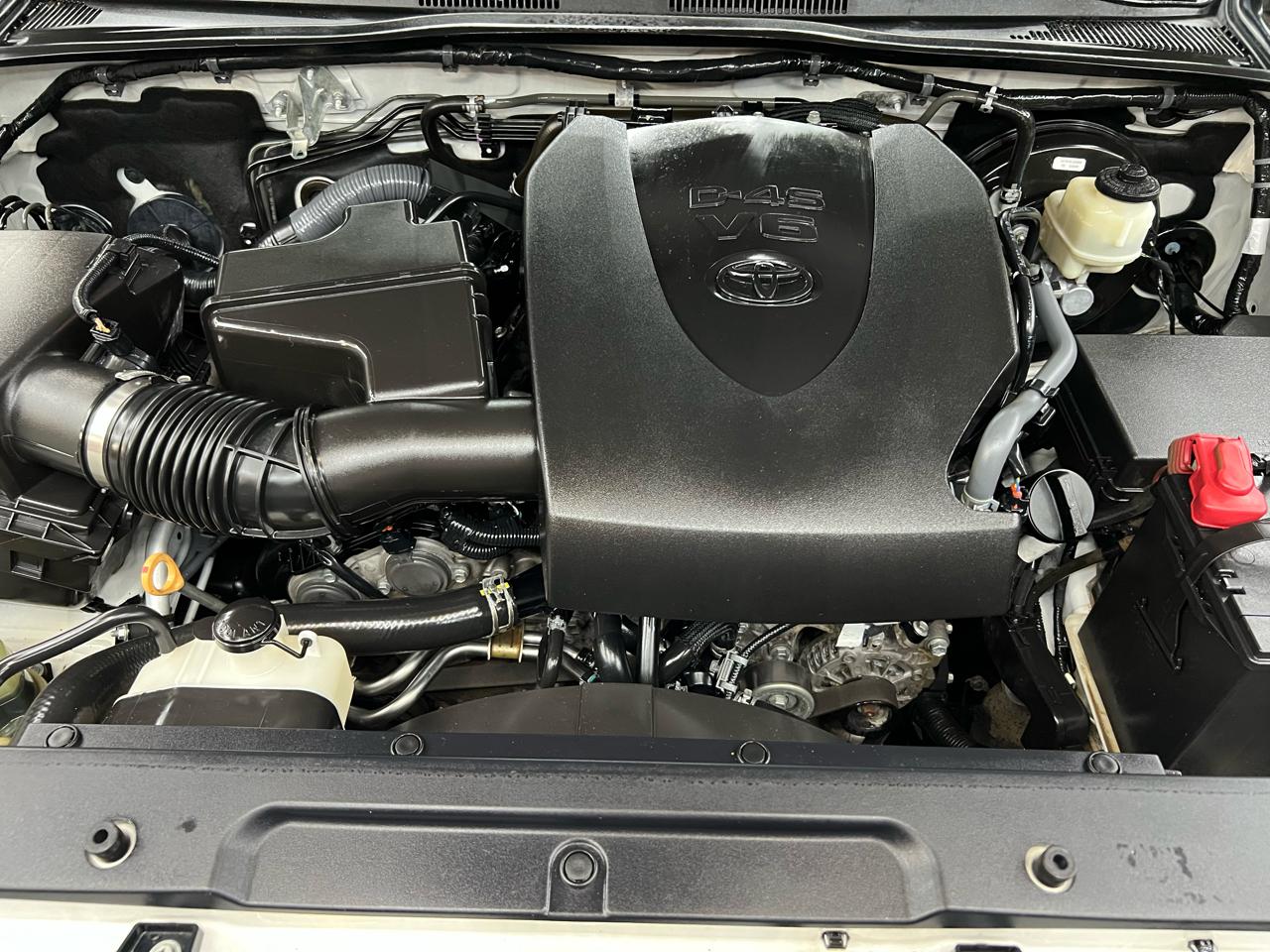 Toyota Tacoma Limited Double Cab V6 6AT 4WD 2017