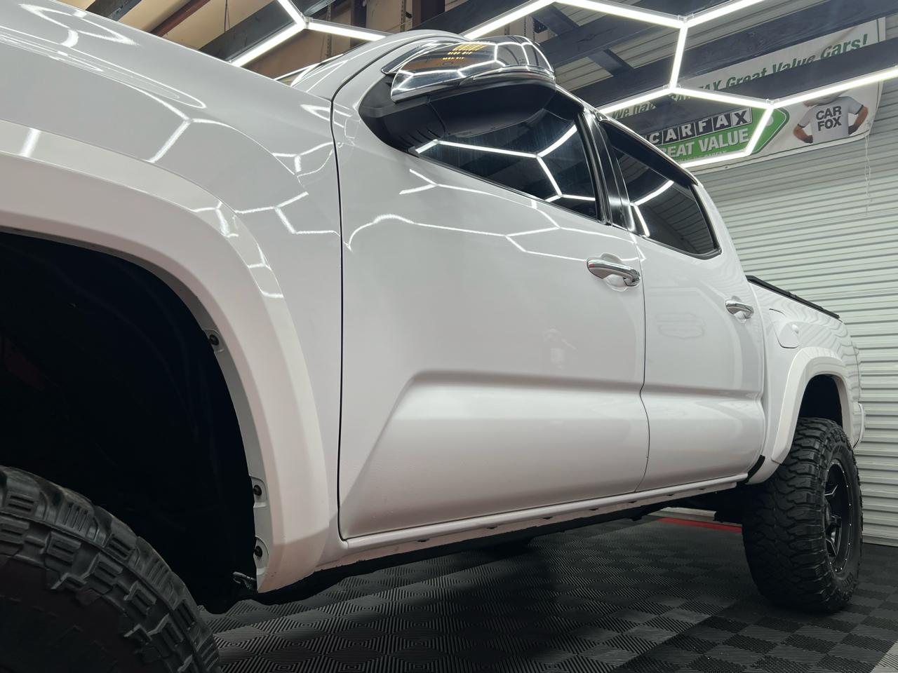 Toyota Tacoma Limited Double Cab V6 6AT 4WD 2017