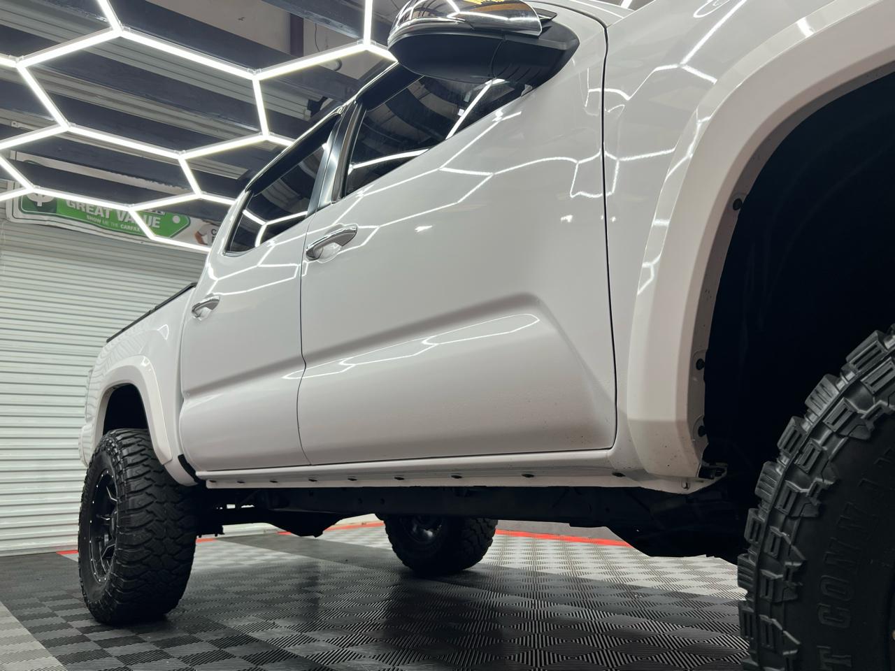 Toyota Tacoma Limited Double Cab V6 6AT 4WD 2017