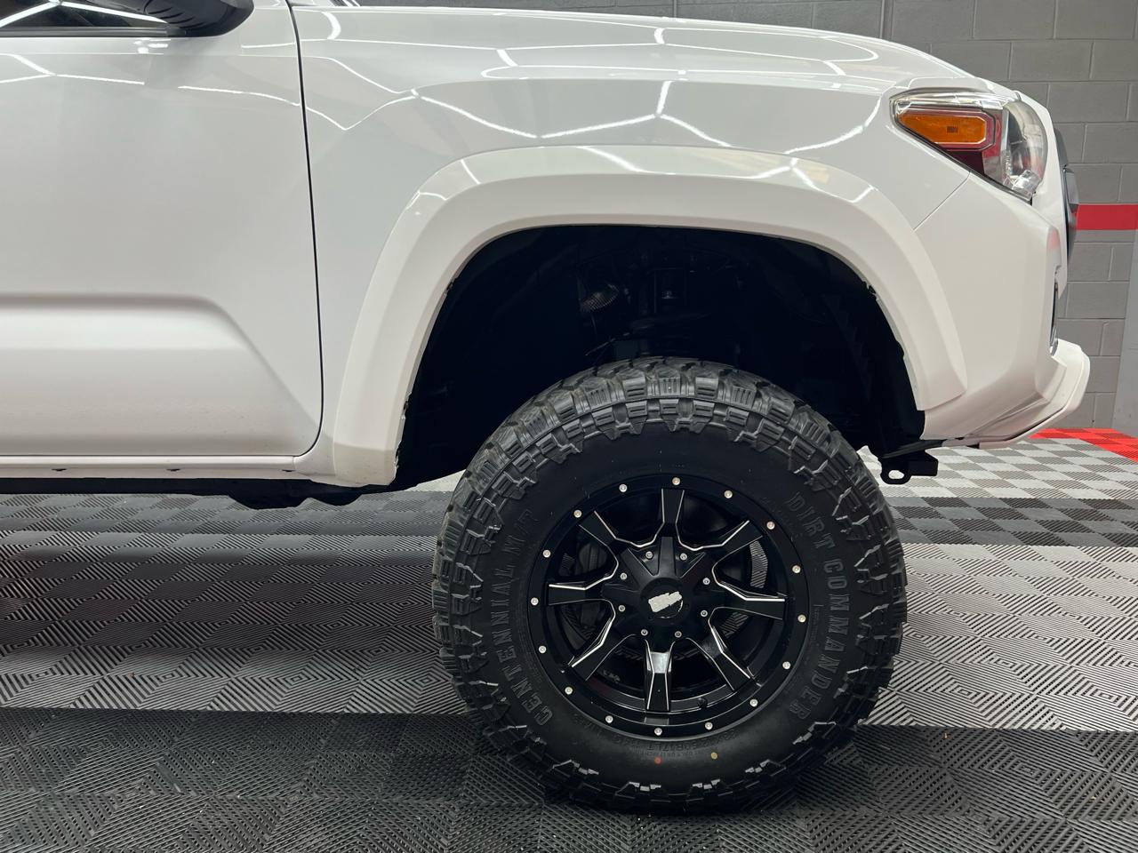 Toyota Tacoma Limited Double Cab V6 6AT 4WD 2017