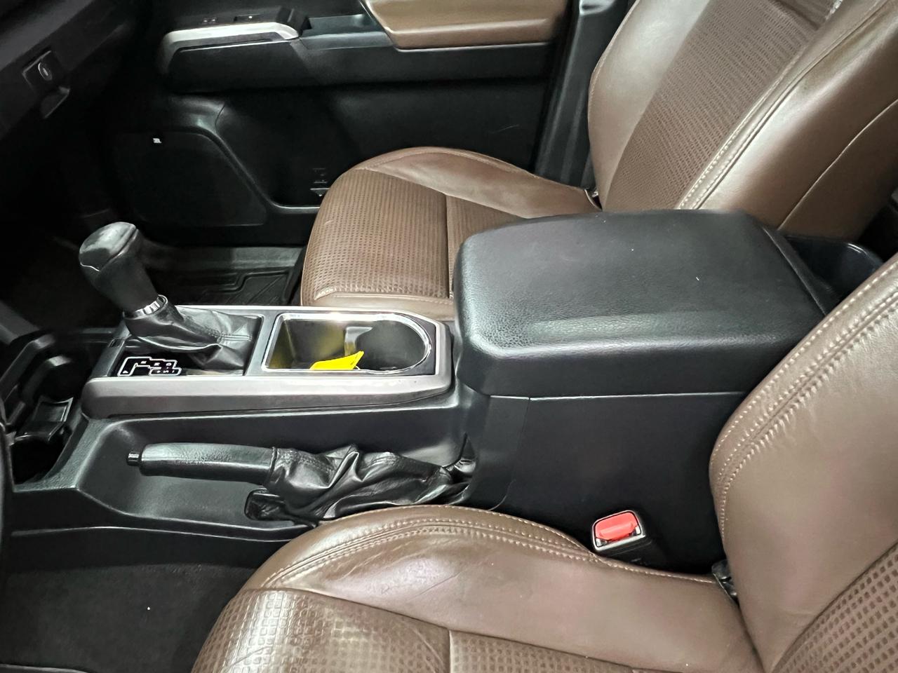 Toyota Tacoma Limited Double Cab V6 6AT 4WD 2017