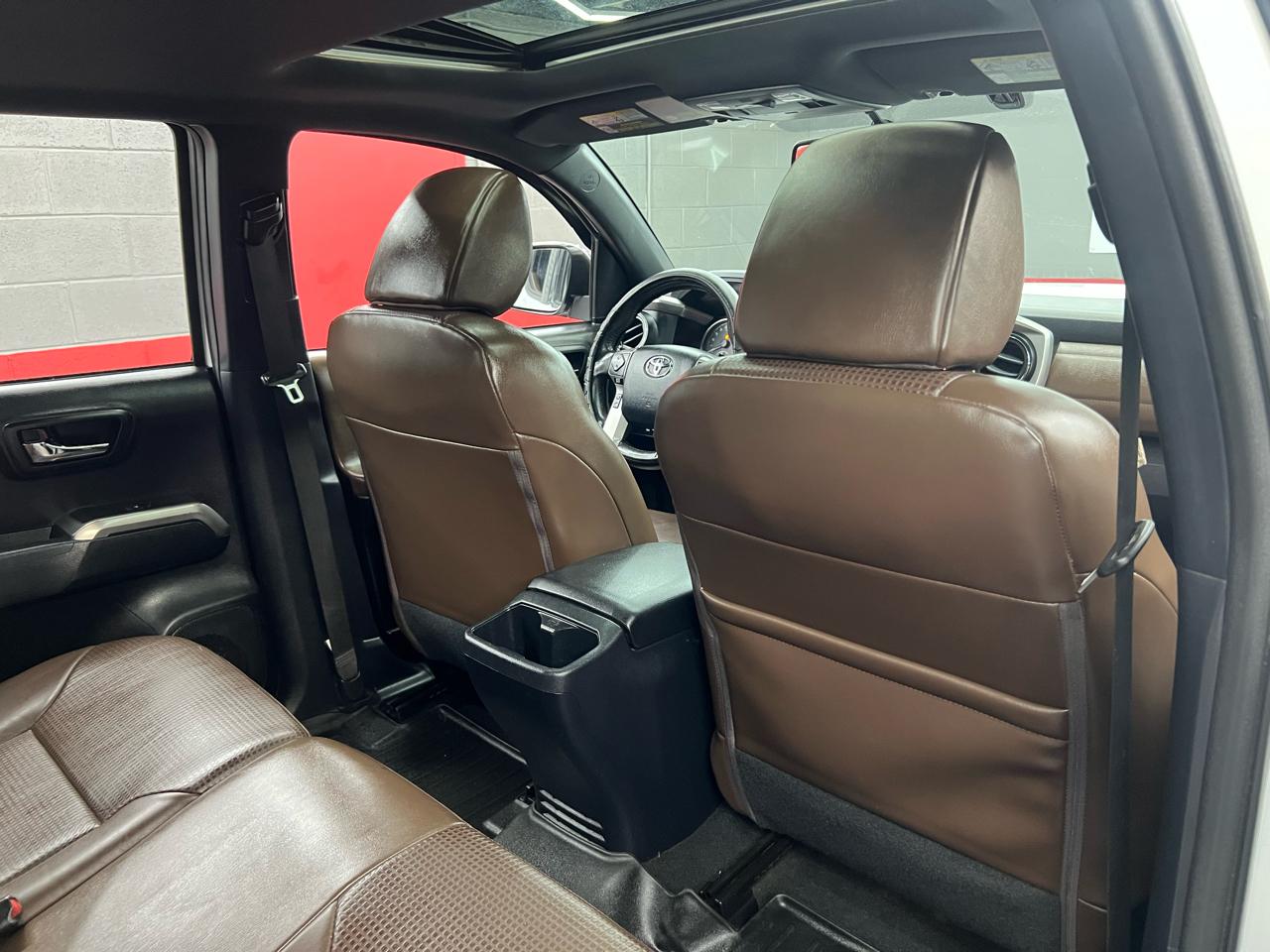 Toyota Tacoma Limited Double Cab V6 6AT 4WD 2017