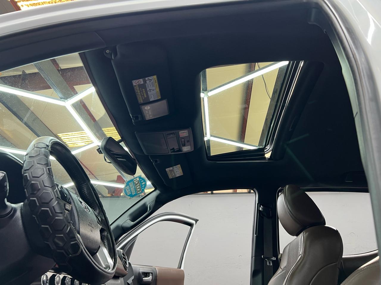 Toyota Tacoma Limited Double Cab V6 6AT 4WD 2017