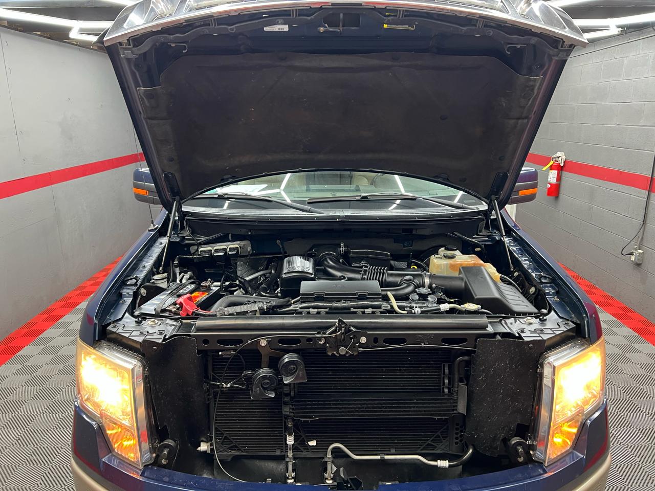 Ford F-150 Lariat SuperCrew 5.5-ft. Bed 2WD 2010