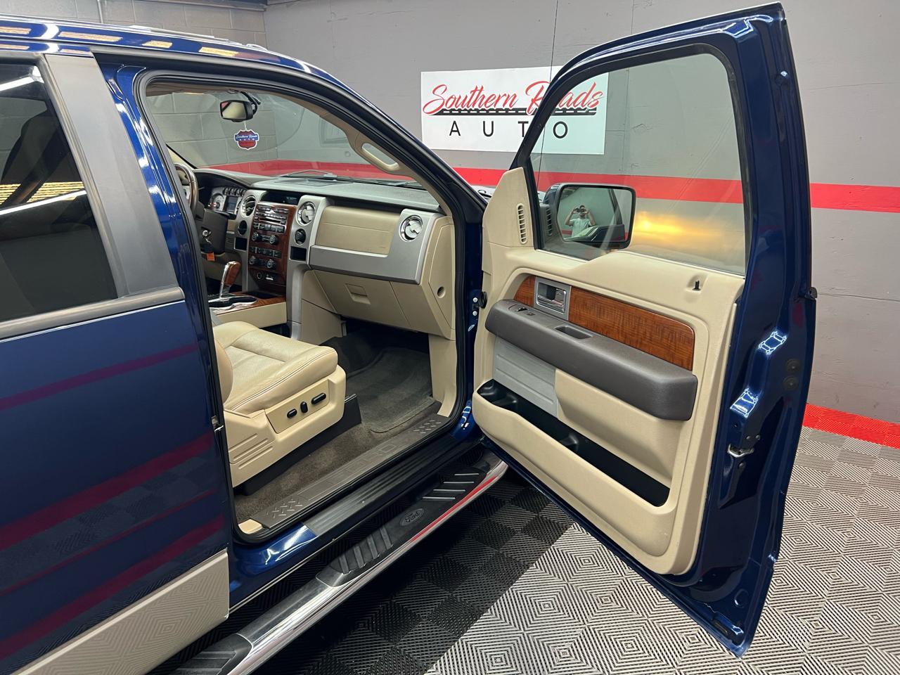 Ford F-150 Lariat SuperCrew 5.5-ft. Bed 2WD 2010