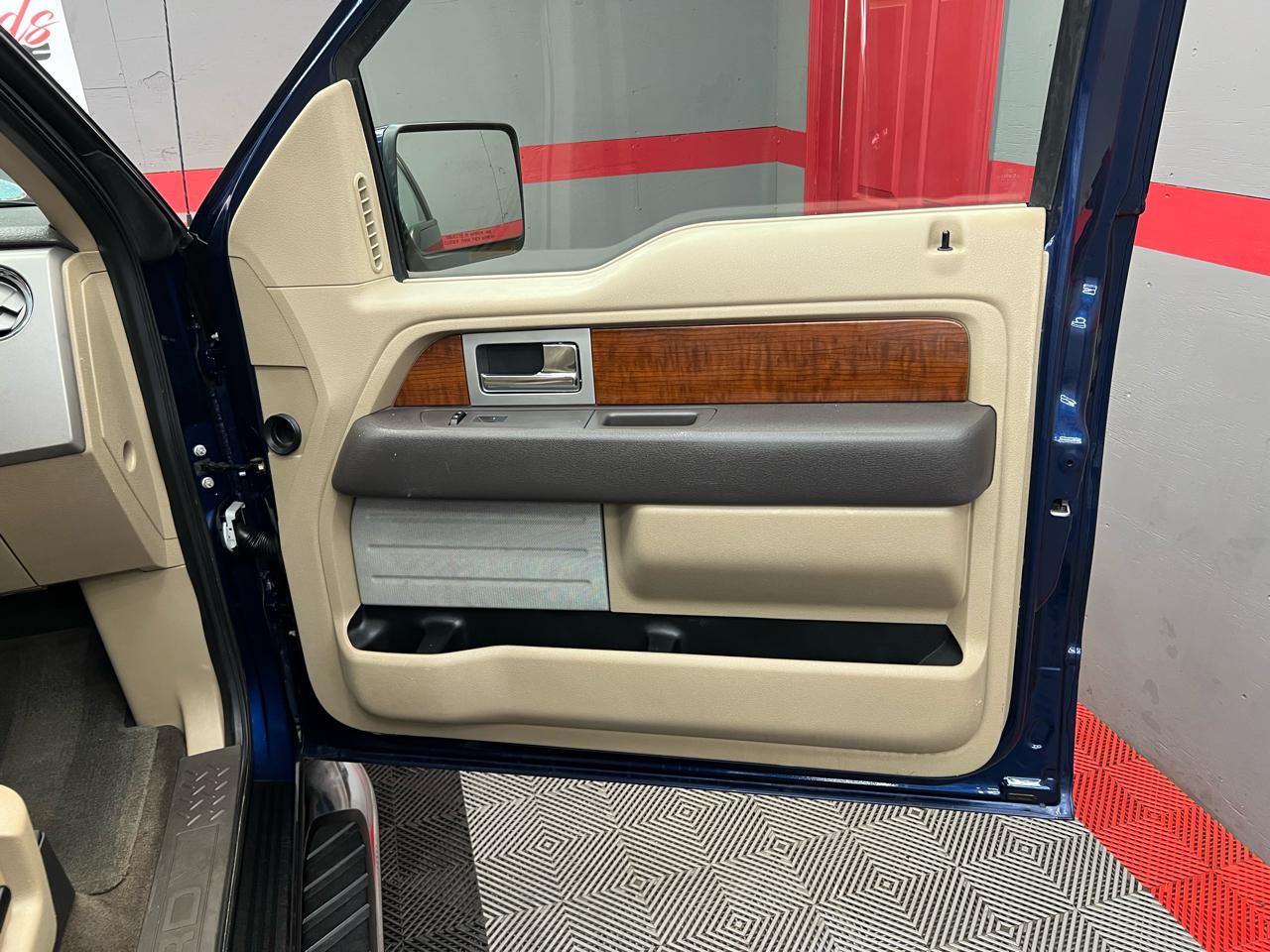 Ford F-150 Lariat SuperCrew 5.5-ft. Bed 2WD 2010