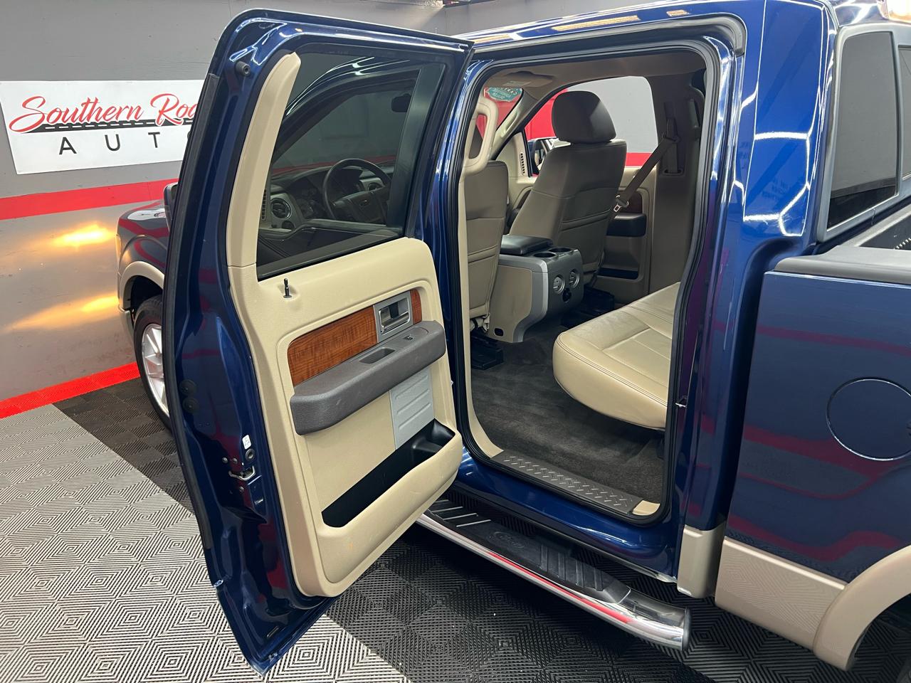 Ford F-150 Lariat SuperCrew 5.5-ft. Bed 2WD 2010