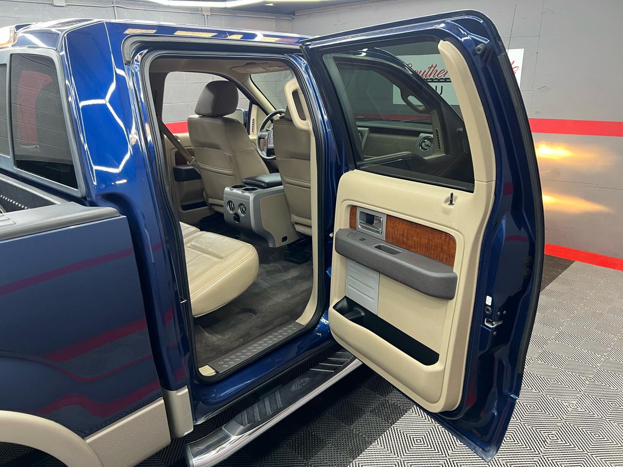 Ford F-150 Lariat SuperCrew 5.5-ft. Bed 2WD 2010