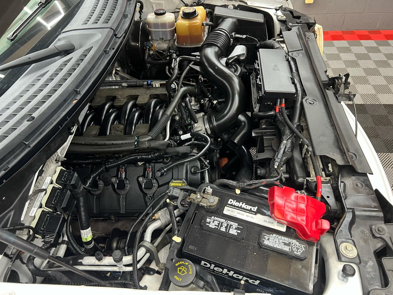 Ford F-150 Lariat SuperCrew 5.5-ft. Bed 2WD 2011