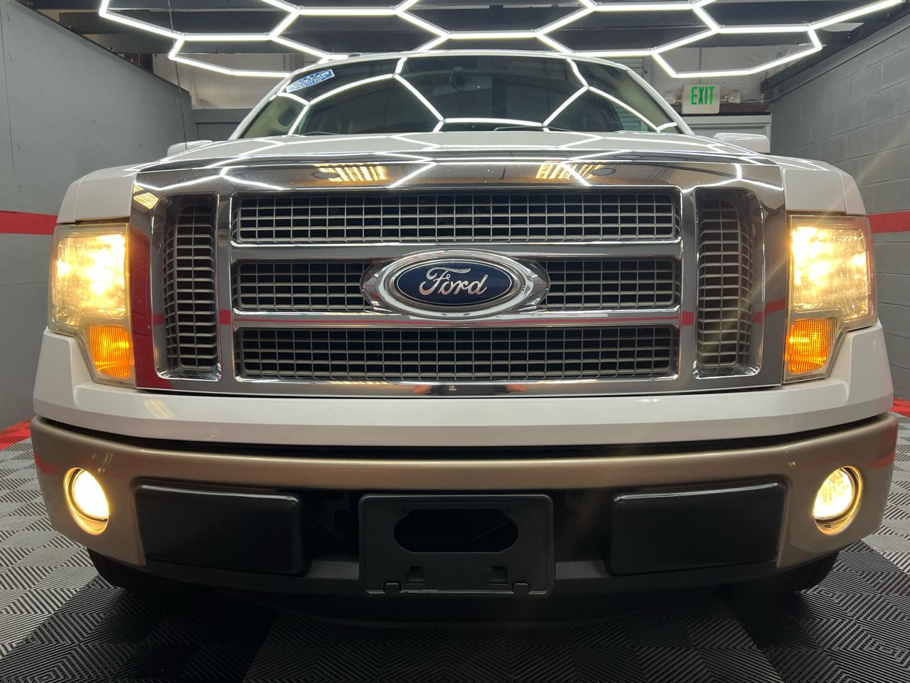 Ford F-150 Lariat SuperCrew 5.5-ft. Bed 2WD 2011