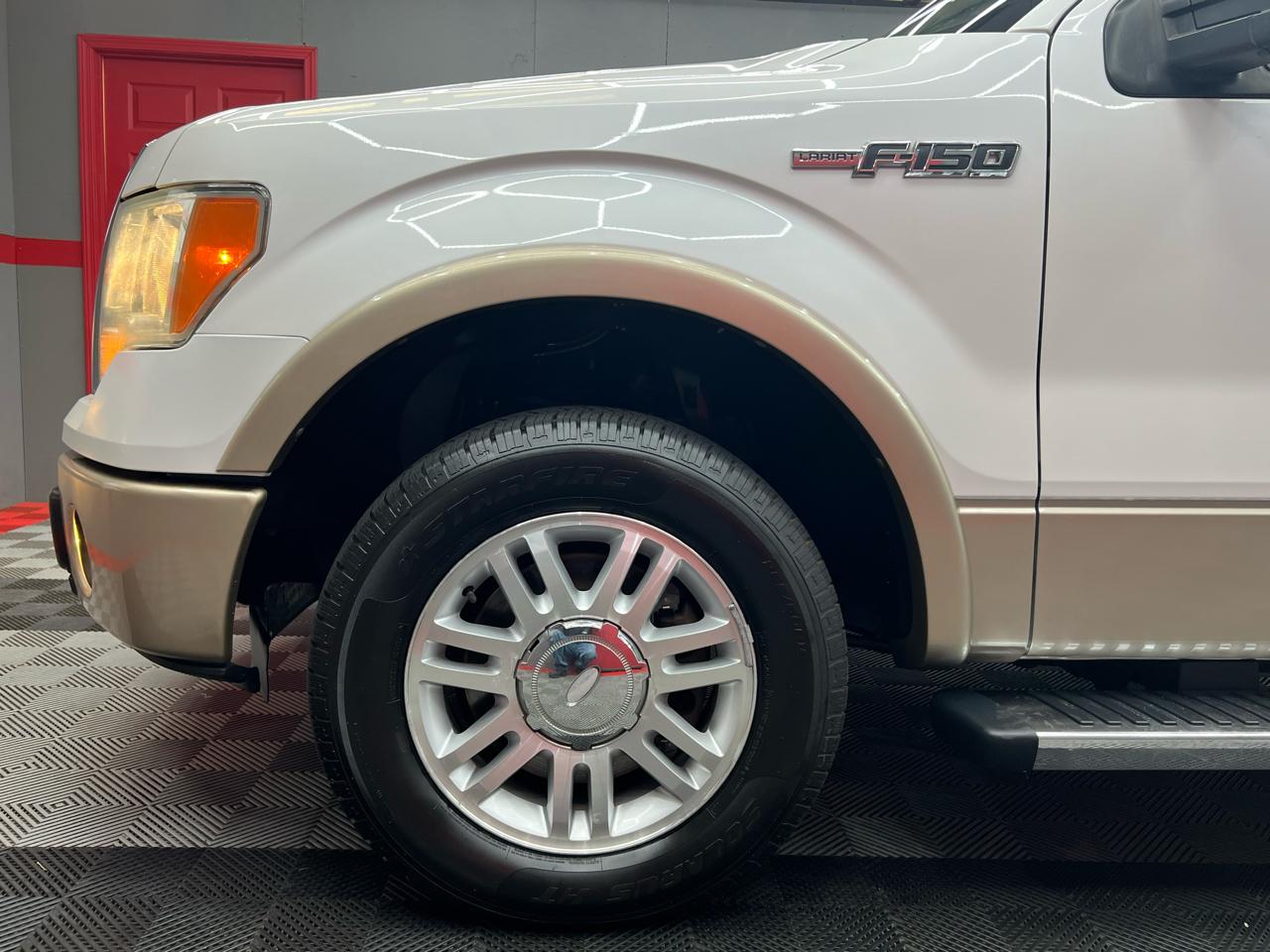 Ford F-150 Lariat SuperCrew 5.5-ft. Bed 2WD 2011