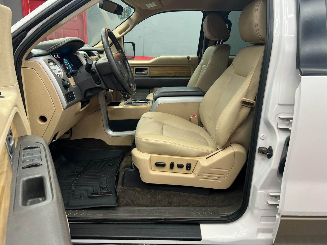 Ford F-150 Lariat SuperCrew 5.5-ft. Bed 2WD 2011