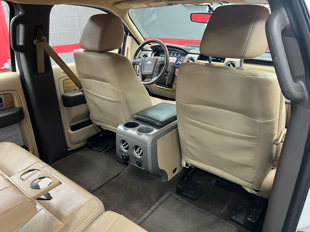 Ford F-150 Lariat SuperCrew 5.5-ft. Bed 2WD 2011