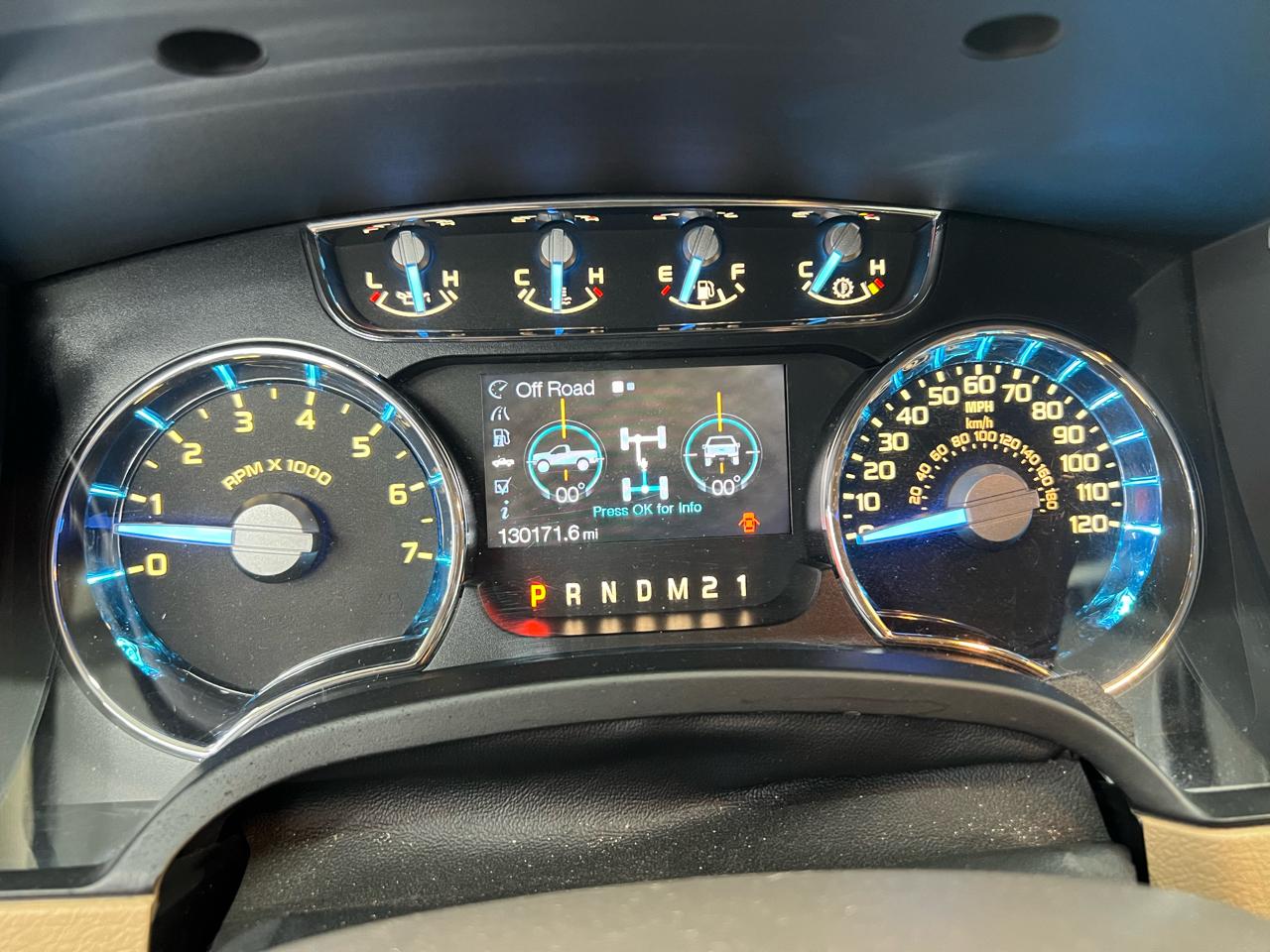 Ford F-150 Lariat SuperCrew 5.5-ft. Bed 2WD 2011