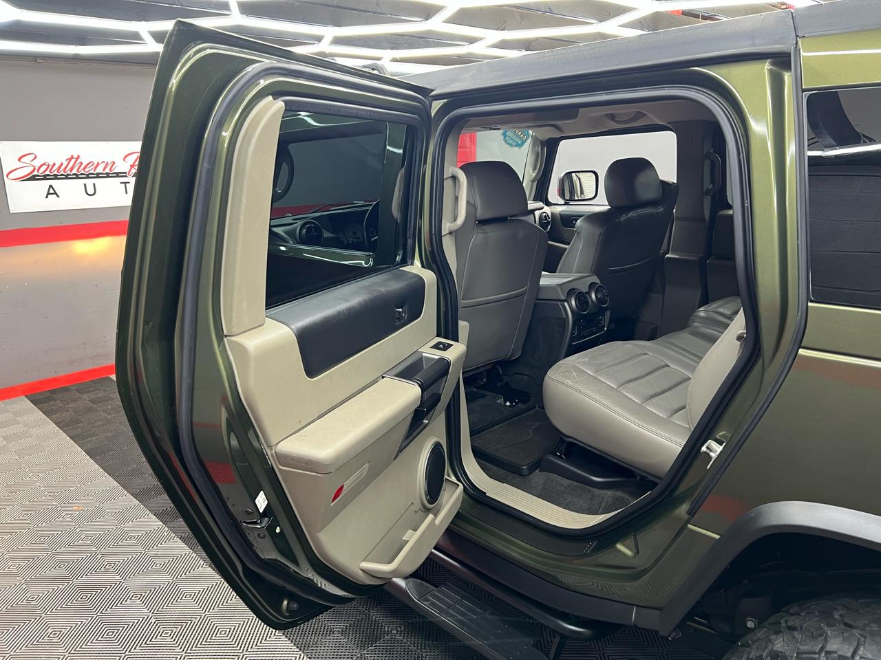 HUMMER H2 Sport Utility 2003