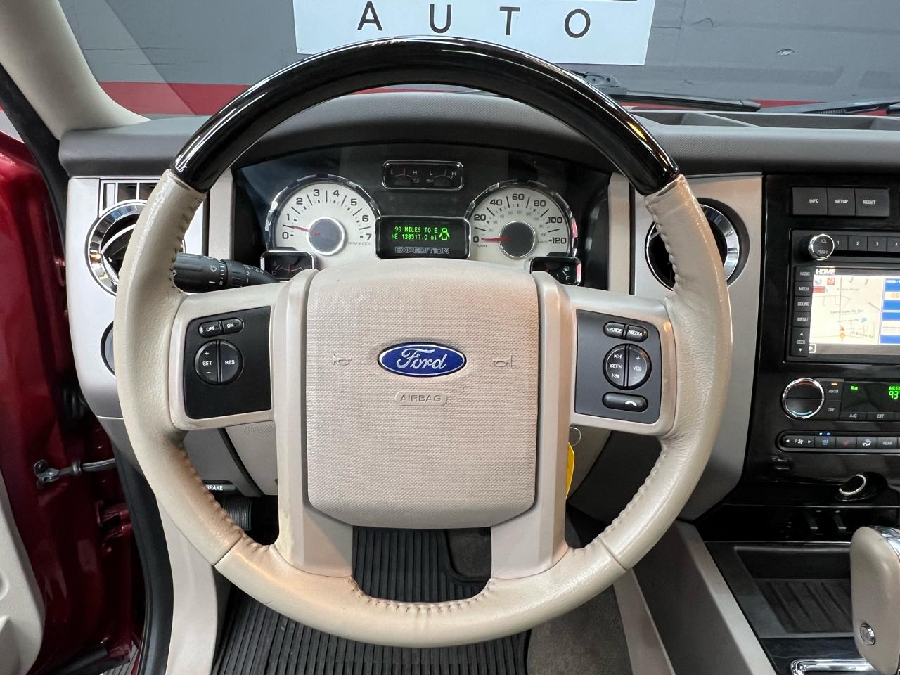 Ford Expedition Limited 2WD 2014