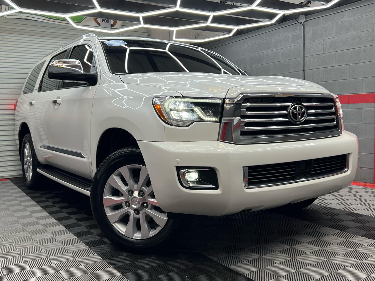 Toyota Sequoia Plantium 2WD 2020