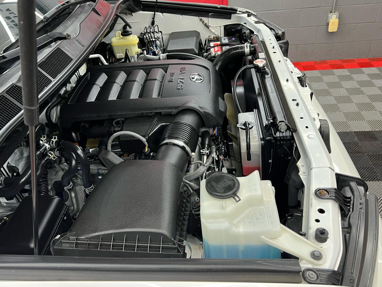 Toyota Sequoia Plantium 2WD 2020