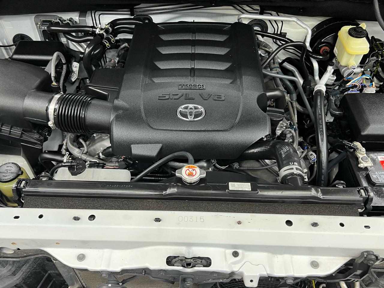 Toyota Sequoia Plantium 2WD 2020