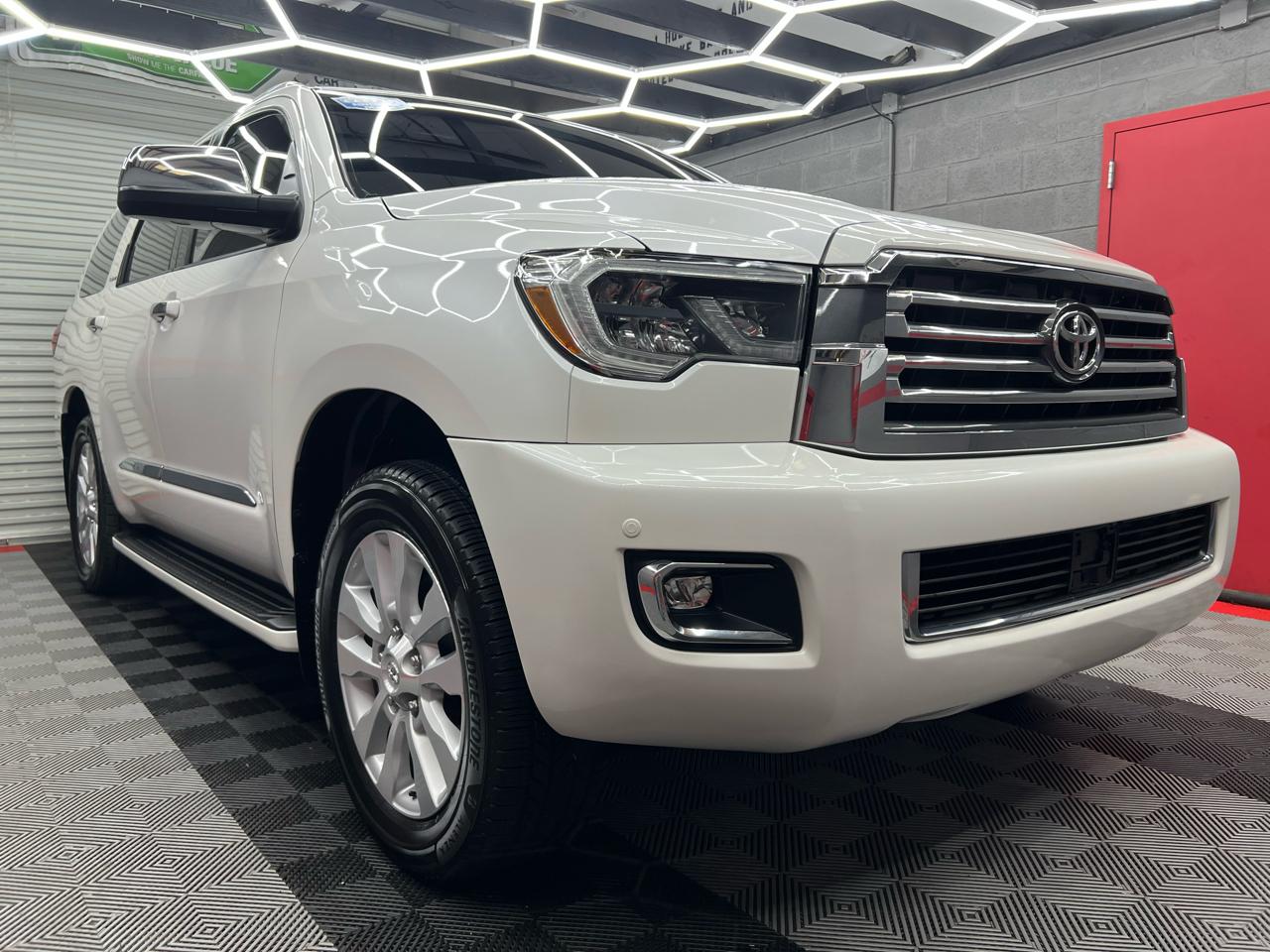Toyota Sequoia Plantium 2WD 2020