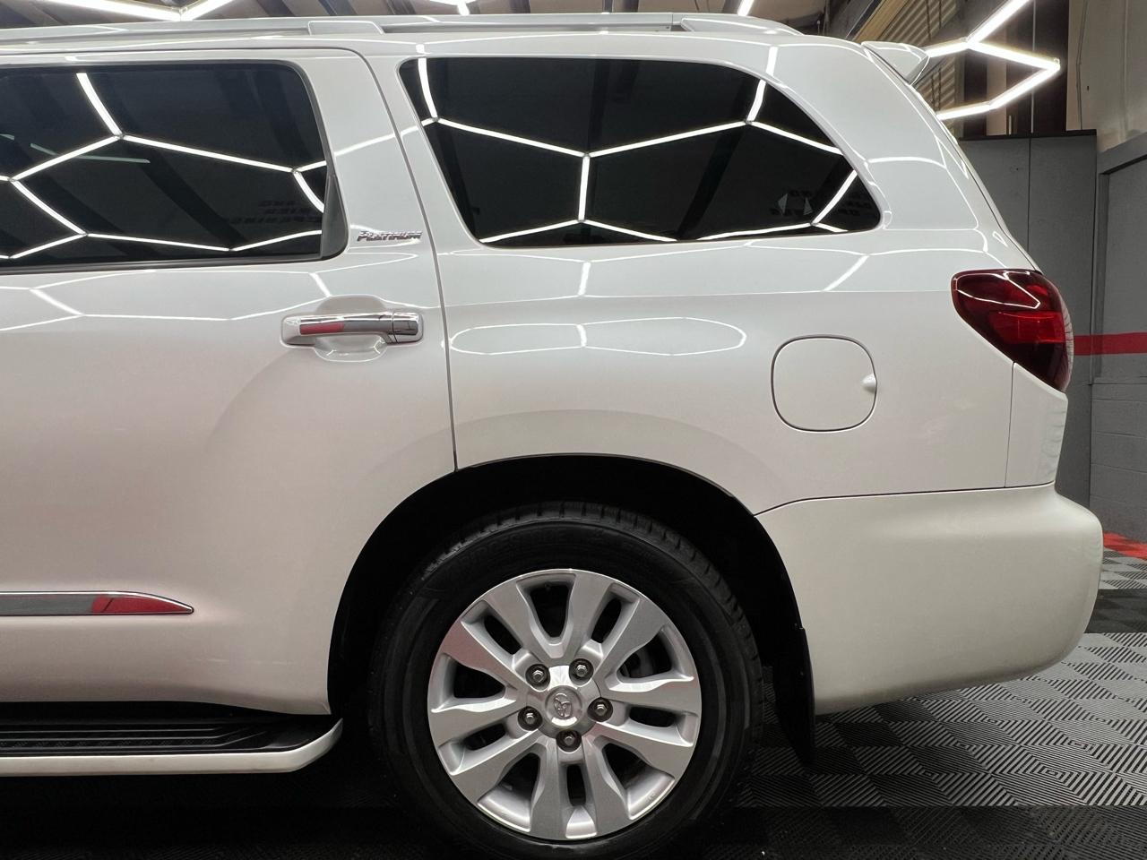 Toyota Sequoia Plantium 2WD 2020