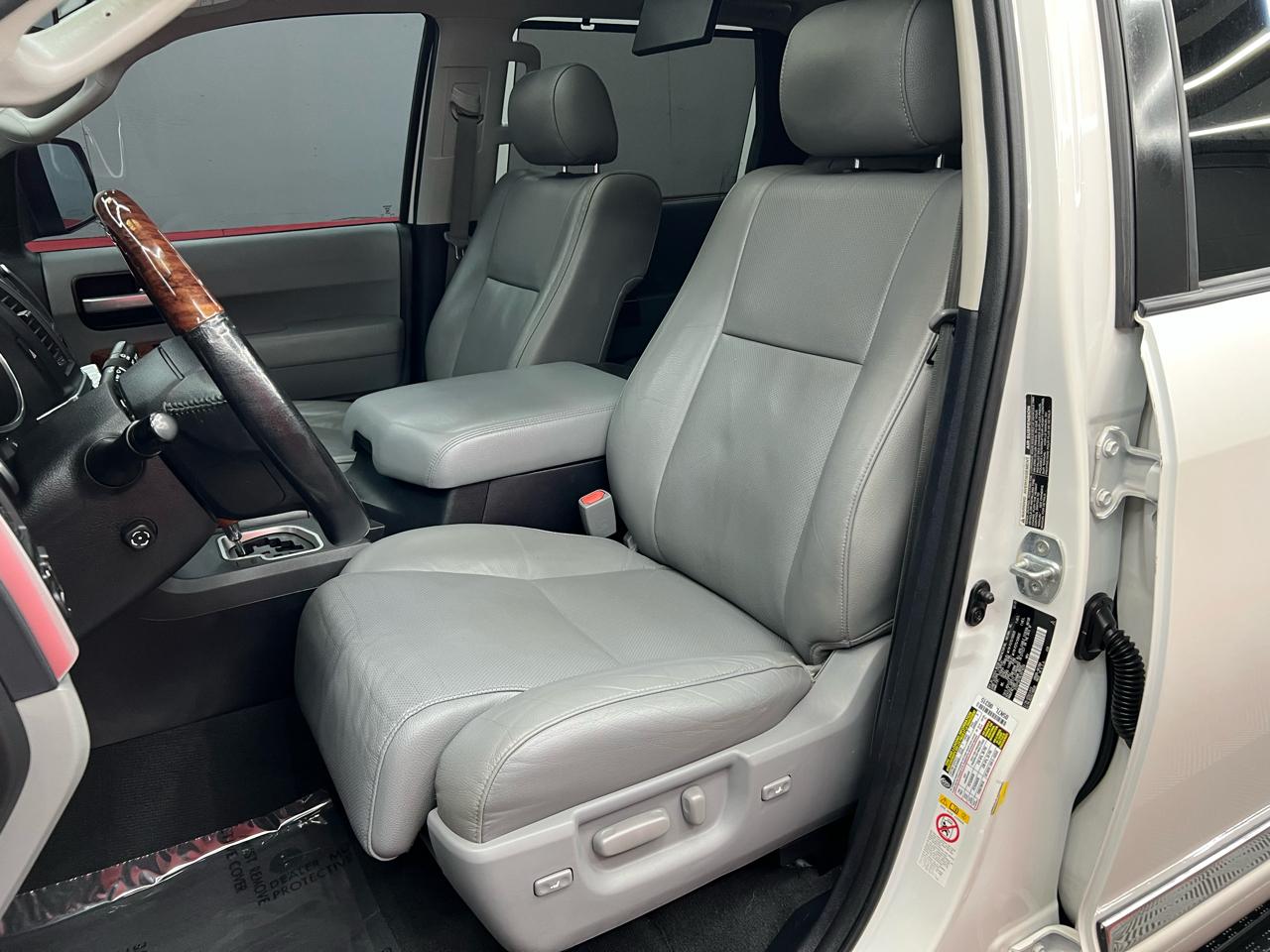 Toyota Sequoia Plantium 2WD 2020