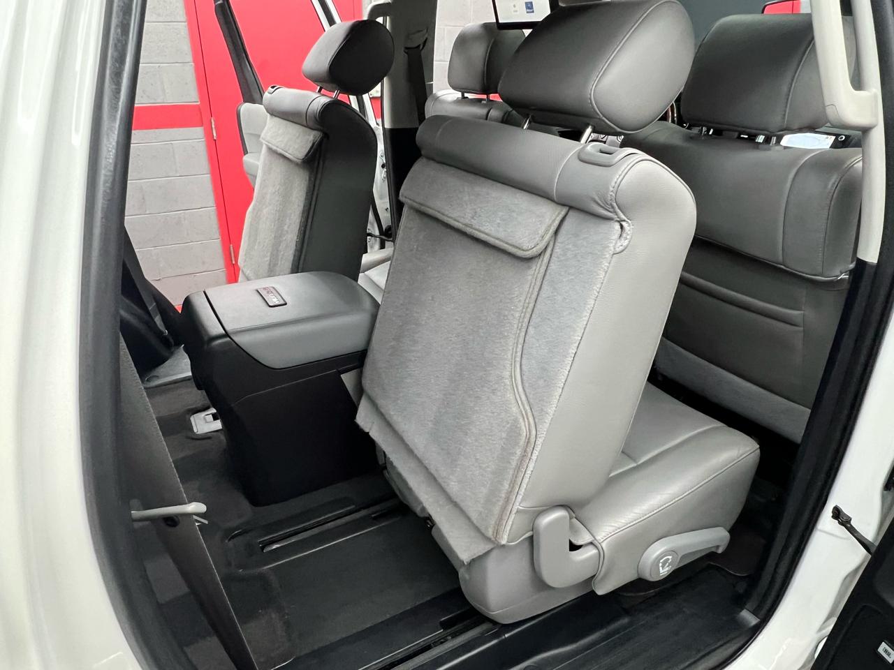 Toyota Sequoia Plantium 2WD 2020