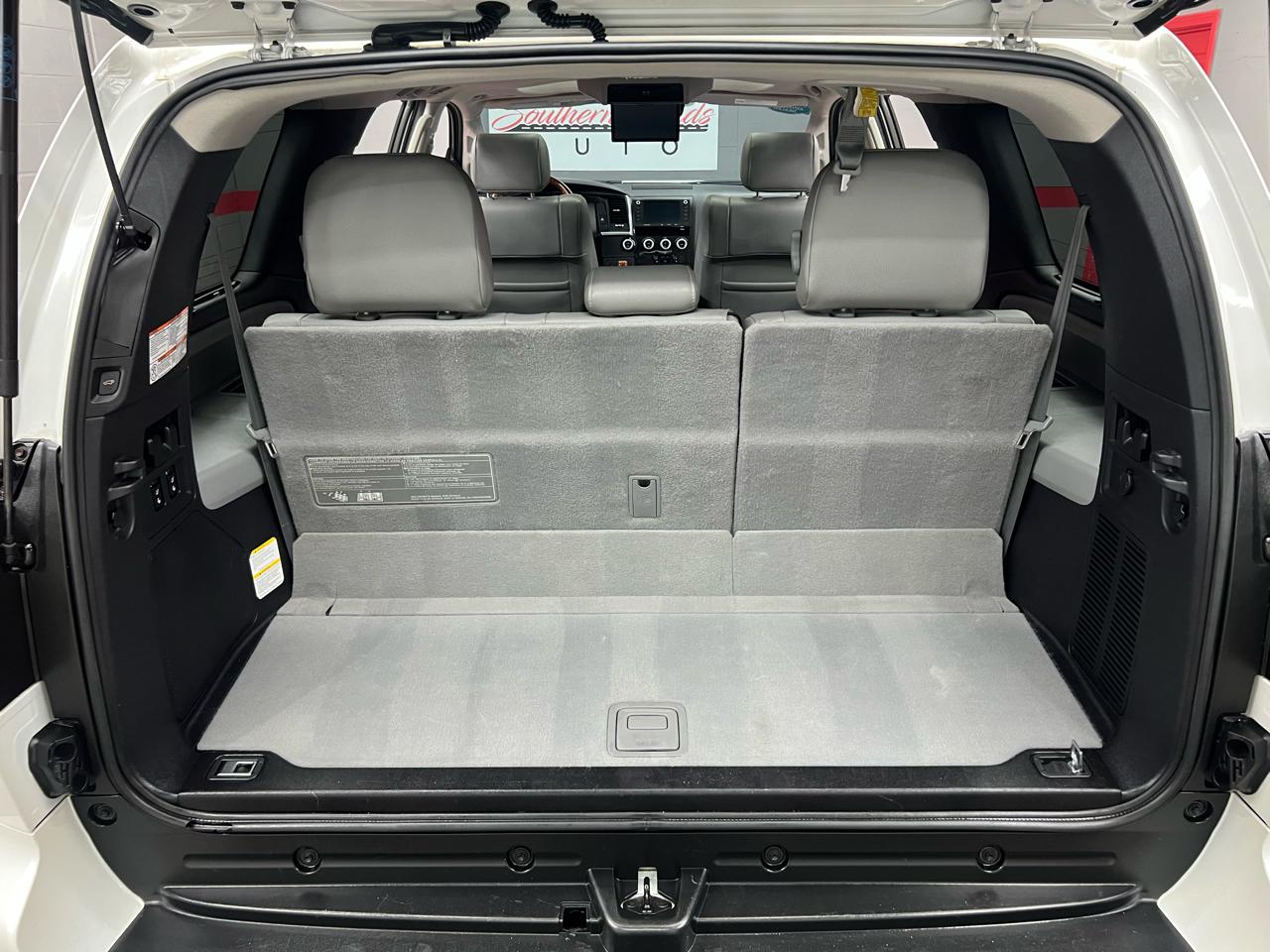 Toyota Sequoia Plantium 2WD 2020