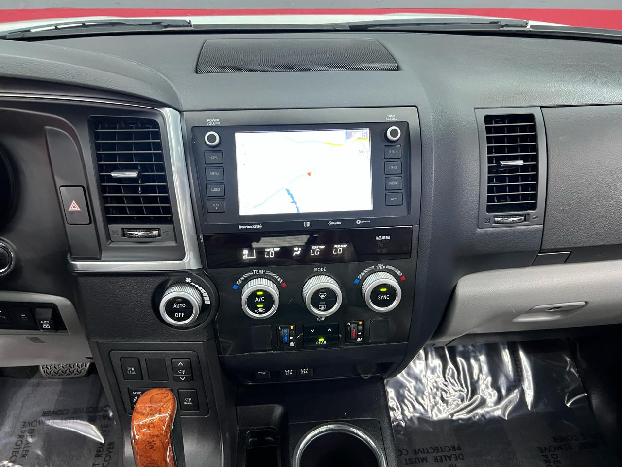 Toyota Sequoia Plantium 2WD 2020