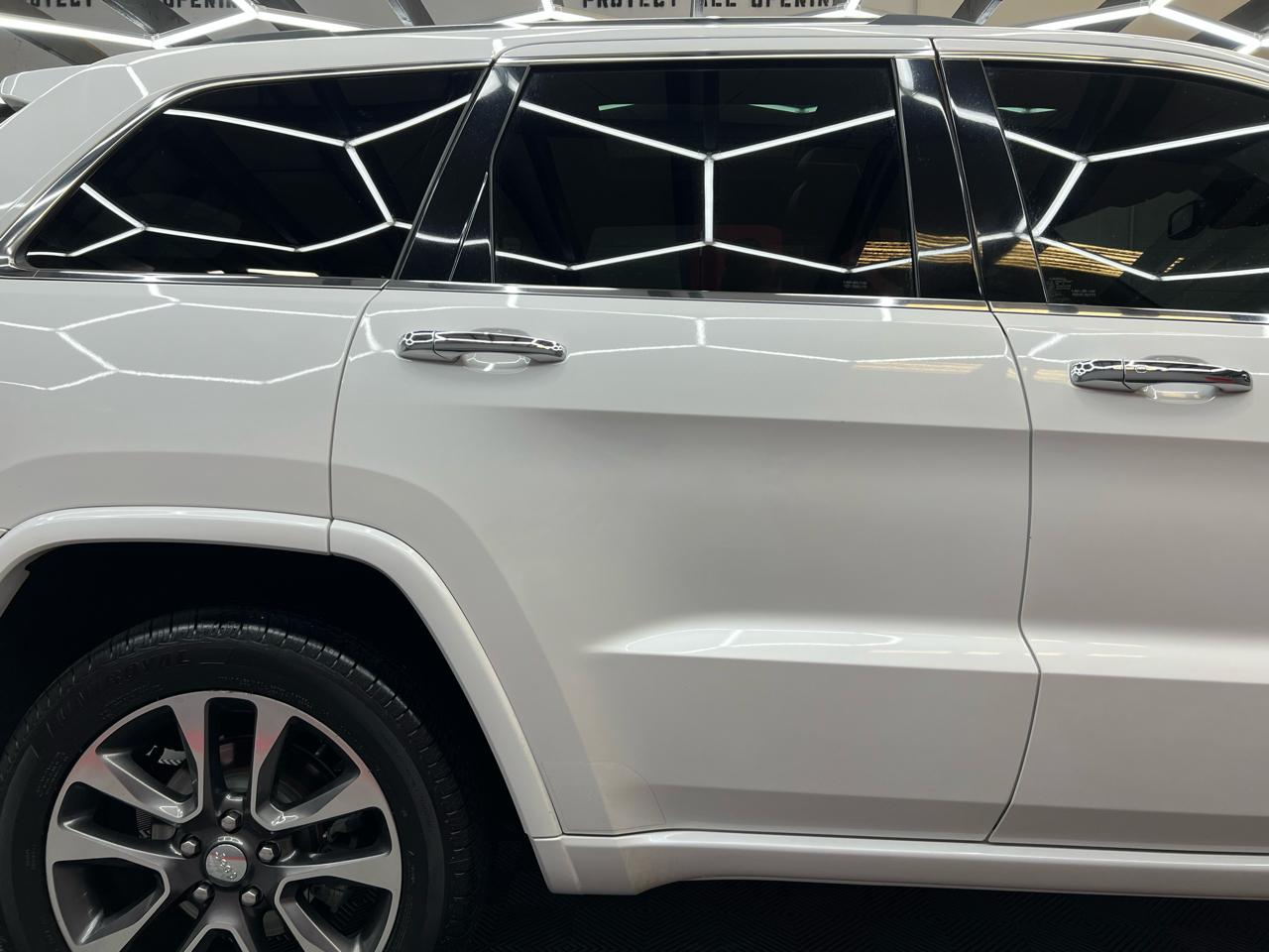 Jeep Grand Cherokee Overland 2WD 2017