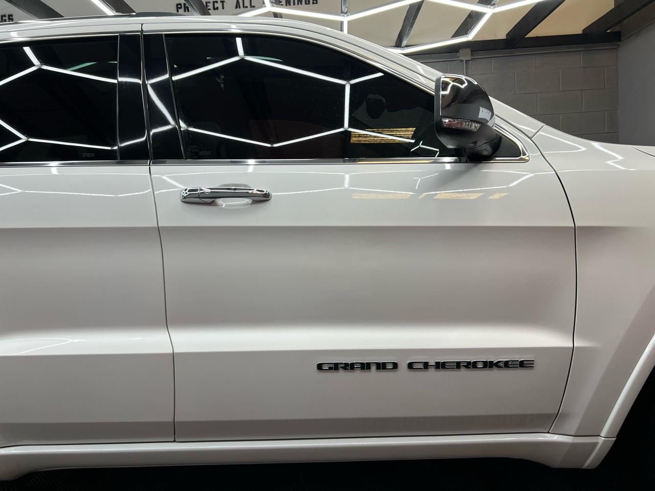 Jeep Grand Cherokee Overland 2WD 2017