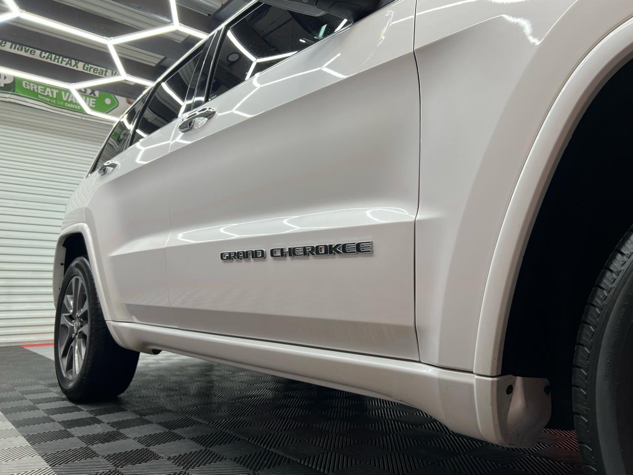 Jeep Grand Cherokee Overland 2WD 2017