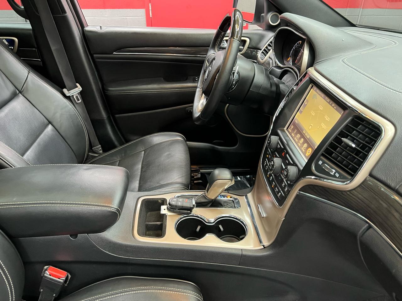 Jeep Grand Cherokee Overland 2WD 2017