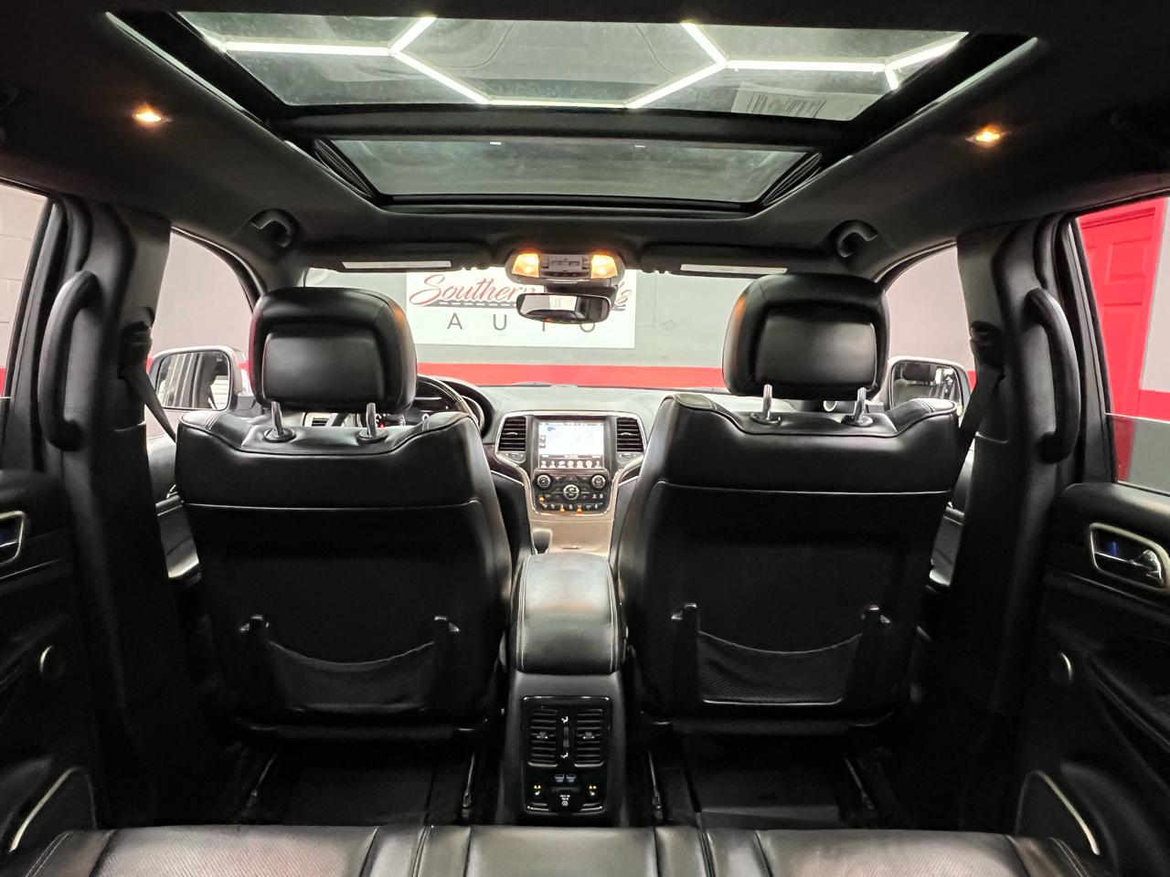 Jeep Grand Cherokee Overland 2WD 2017