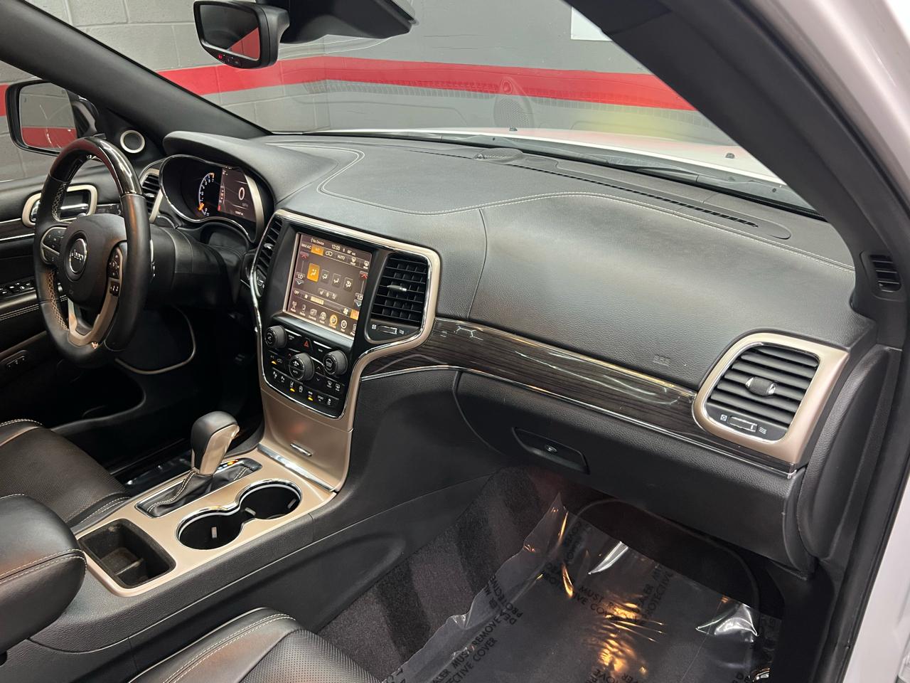 Jeep Grand Cherokee Overland 2WD 2017