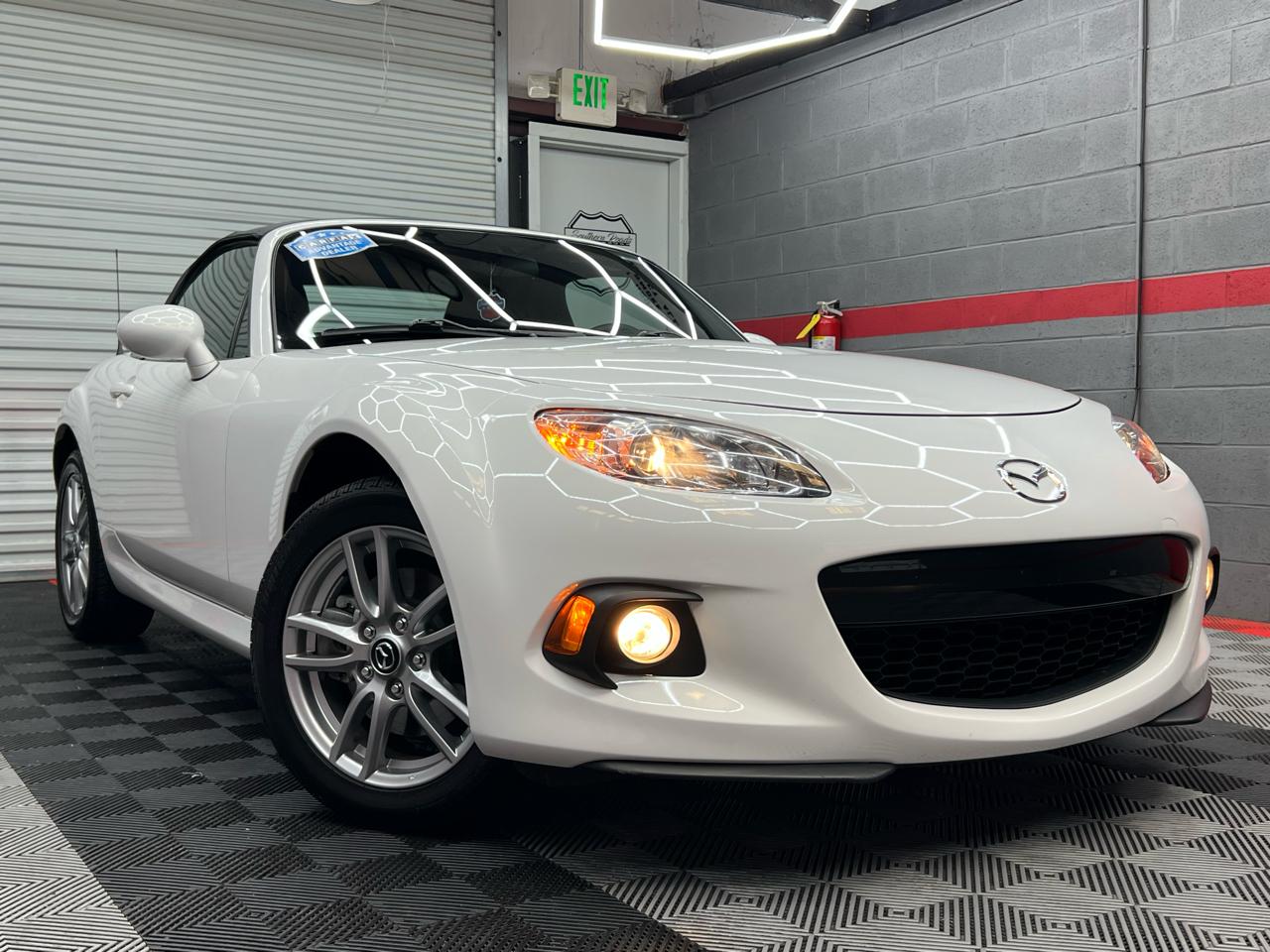 Mazda MX-5 Miata  2014