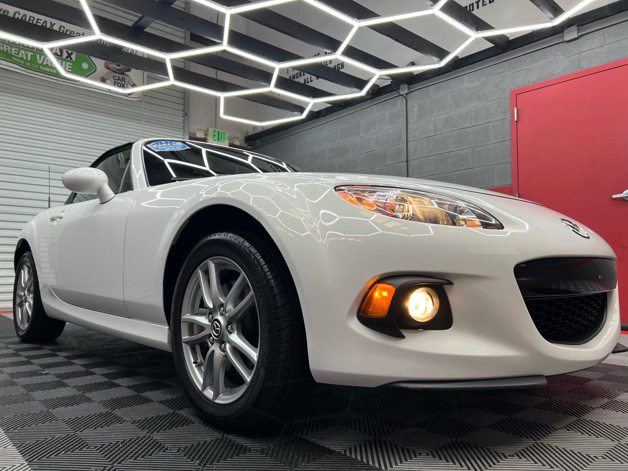 Mazda MX-5 Miata  2014