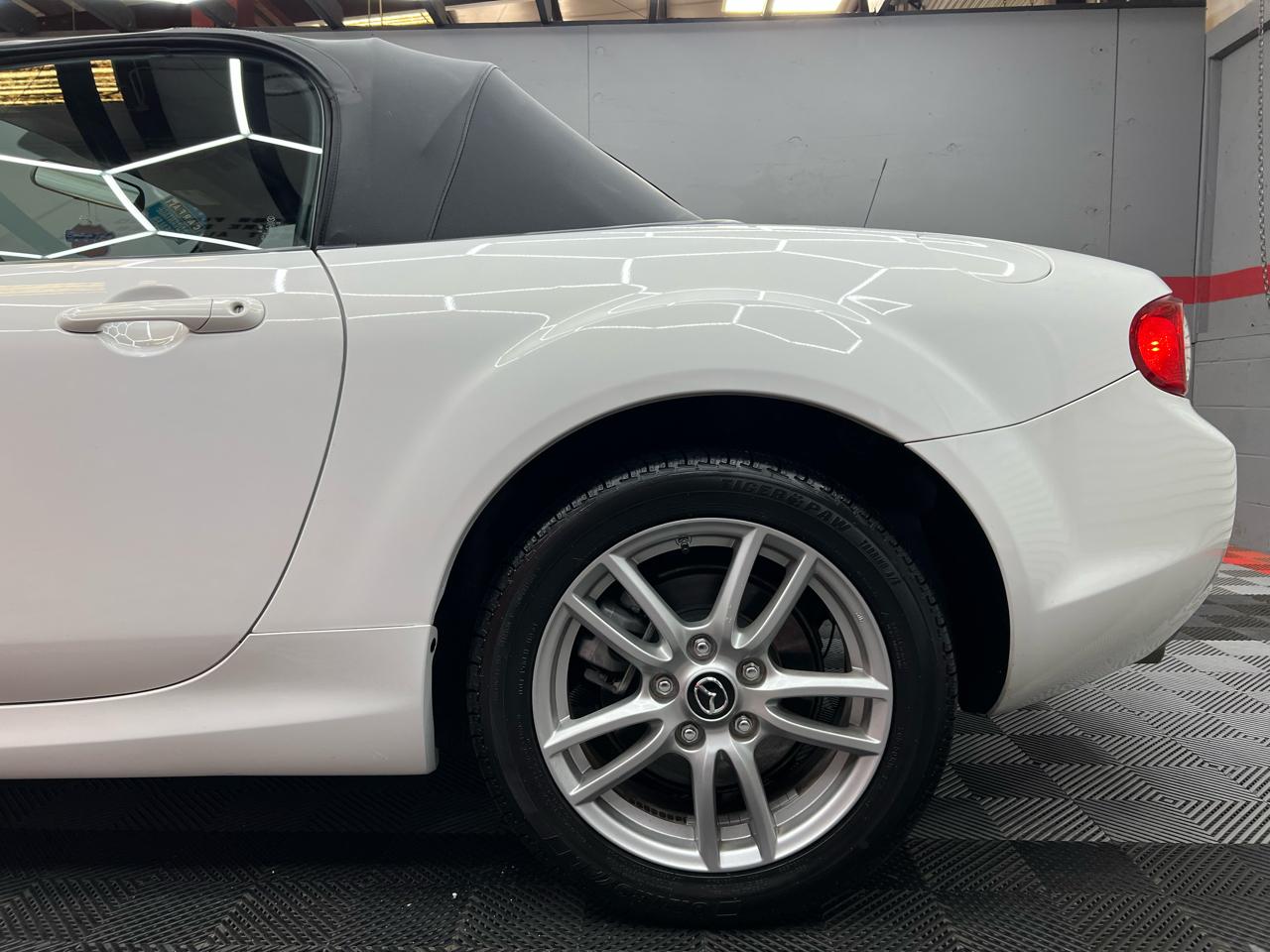 Mazda MX-5 Miata  2014