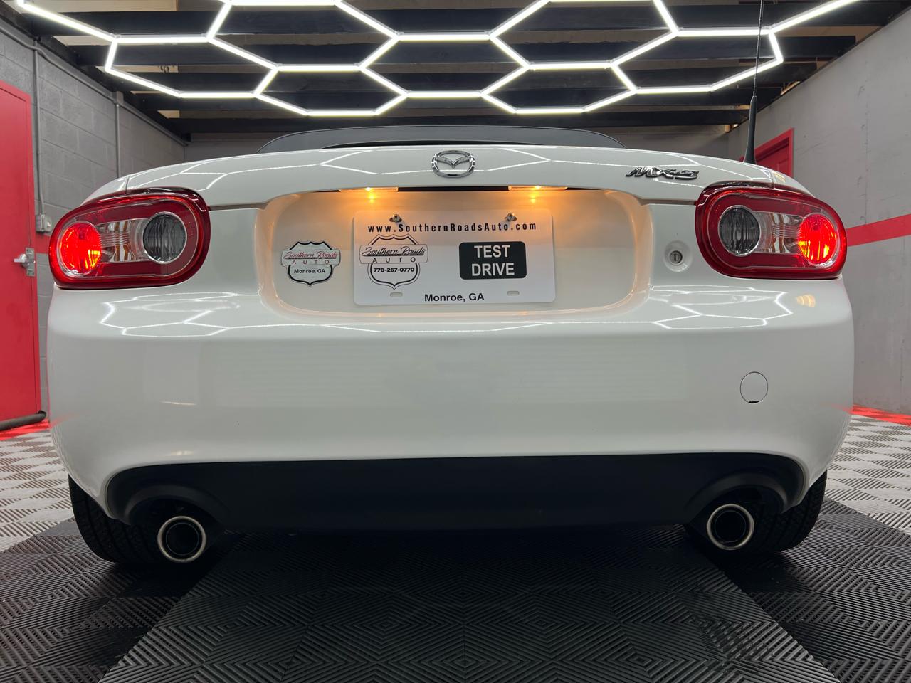 Mazda MX-5 Miata  2014