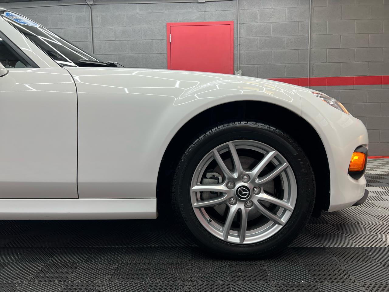 Mazda MX-5 Miata  2014