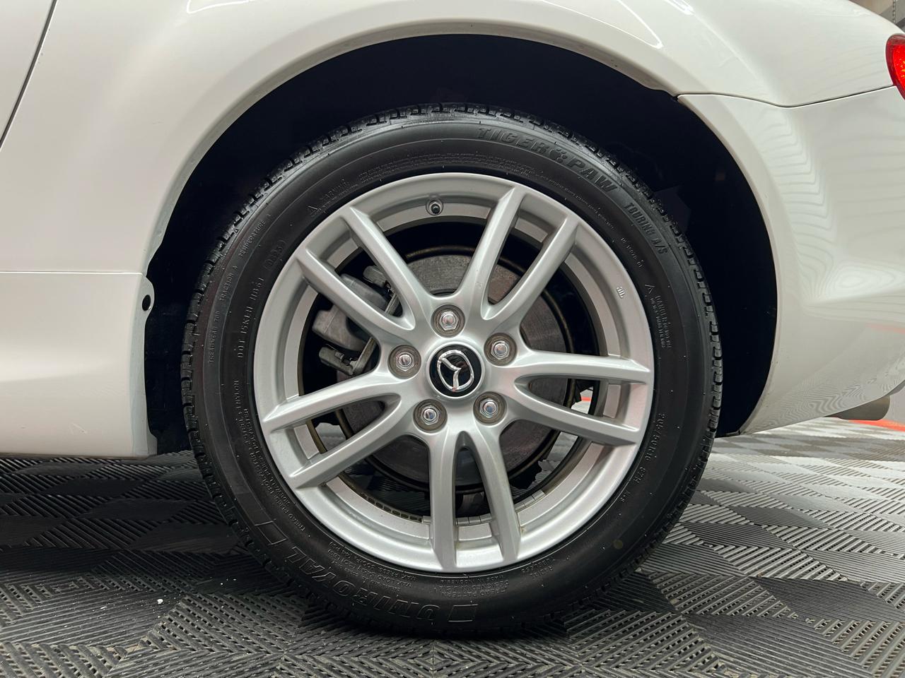 Mazda MX-5 Miata  2014